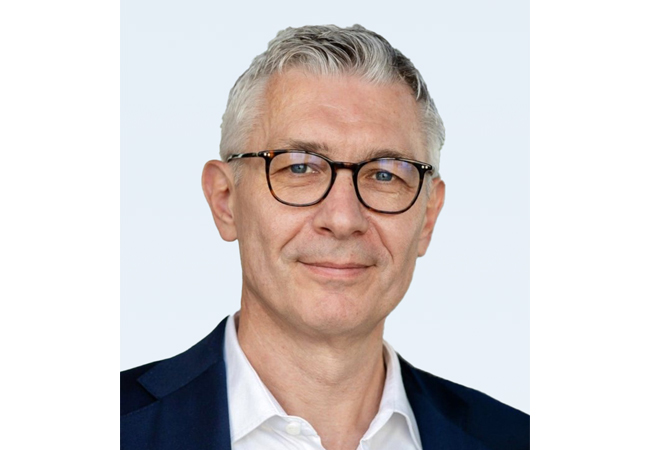 PB: CFO Viktor Bernhardt
