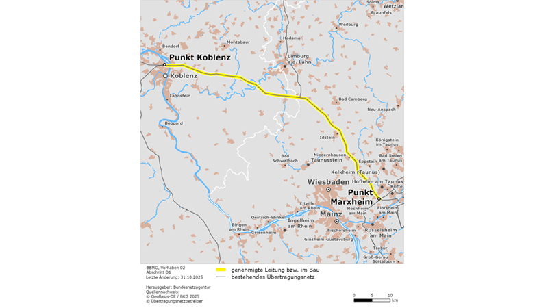 PB: Der Trassen­korridor für den nun genehmigten Abschnitt wurde im Bundesfach­planungs­verfahren für den damaligen Abschnitt D (Weißenthurm – Riedstadt) festgelegt. Die genehmigte Trasse beginnt am Punkt Koblenz, quert unmit­telbar danach im Verlauf nach Osten den Rhein und verläuft dann rechts­rheinisch über den Taunus in Richtung Frankfurt. Der Abschnitt endet auf dem Stadt­gebiet der Stadt Hofheim am Punkt Marxheim.