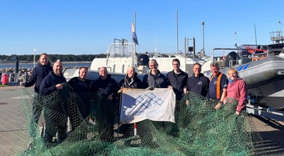 PB: Stiftung Offshore-Windenergie begrüßt die erfolgreiche Geisternetz-Bergung „GhostOff“ vor Rügen. / ©: Stiftung OFFSHORE-WINDENERGIE