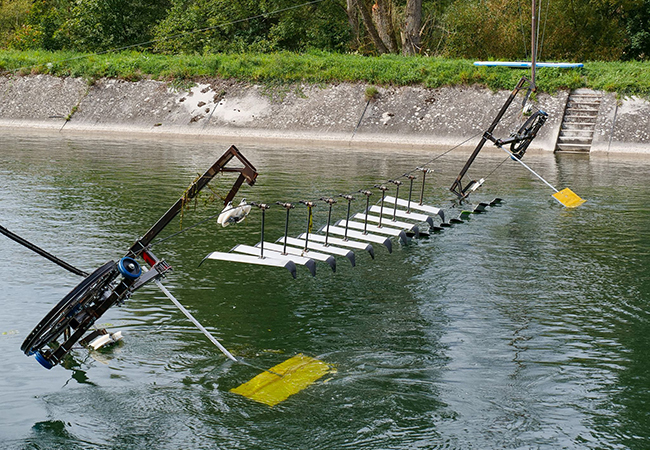 PB: Der Prototyp beim Testlauf im Isarkanal (Foto: Paul Zenner)