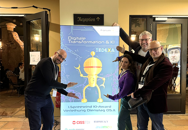 PB: Das Team vom Forum 4 – „Digitale Transformation & KI“, von links nach rechts: Matthias Rosa, Ines Schneider, Michael Darnieder, Andreas Mertens / ©: TEDEXA GmbH c/o Coworking-M1