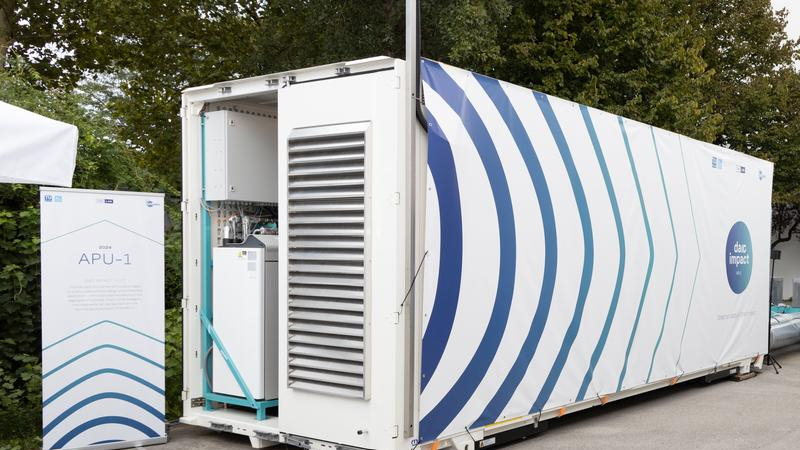PB: Die CO2-Abscheidungsanlage passt in einen gewöhnlichen Container / c: TU Wien