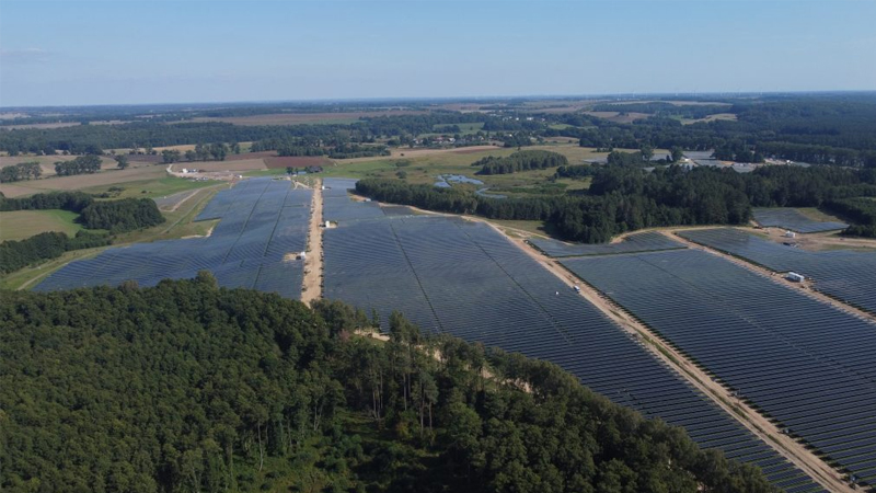 PB: Econergy schließt das 52-MW-Solarprojekt Resko mit Apple vPPA-Abkommen an das Netz an