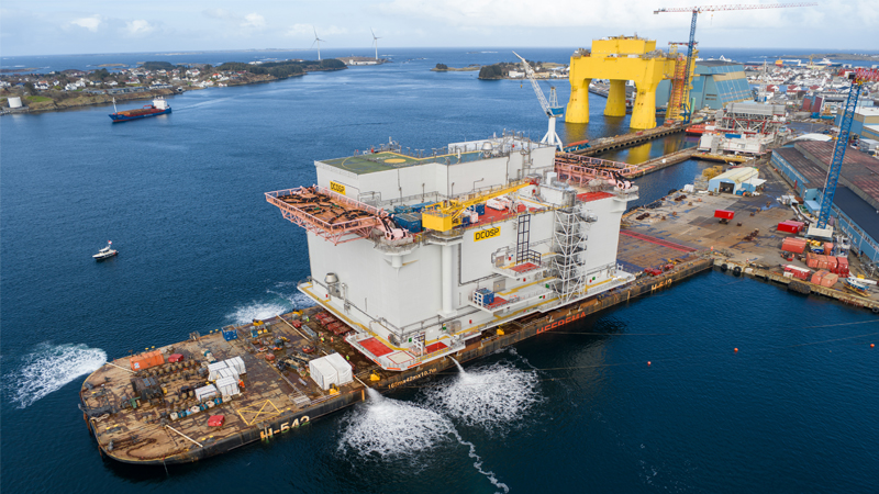 PB: Effiziente Umspannwerktransporte für den weltgrößten Offshore-Windpark