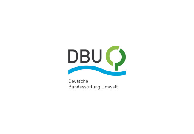 Schwarzelühr-Sutter, Köhler, Bottermann Machten sich gemeinsam stark für den Schutz der Umwelt: DBU-Kuratoriumsvorsitzende und Parlamentarische Staatssekretärin im Bundesumweltministerium Rita Schwarzelühr-Sutter, Bundespräsident a.D. Prof. Dr. Horst Köhler (r.) und DBU-Generalsekretär Dr. Heinrich Bottermann. / © DBU/Peter Himsel